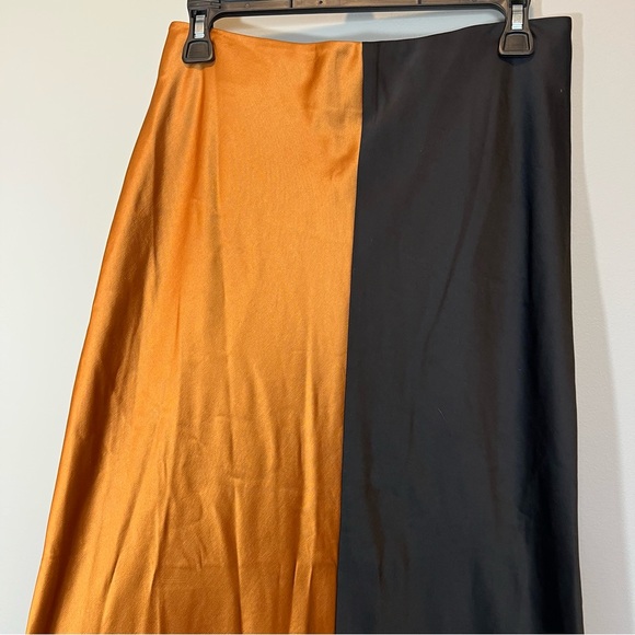 Significant Other Two Tone Colorblock Skirt Gold Black Maxi 6 Anthropologie - Picture 3 of 13
